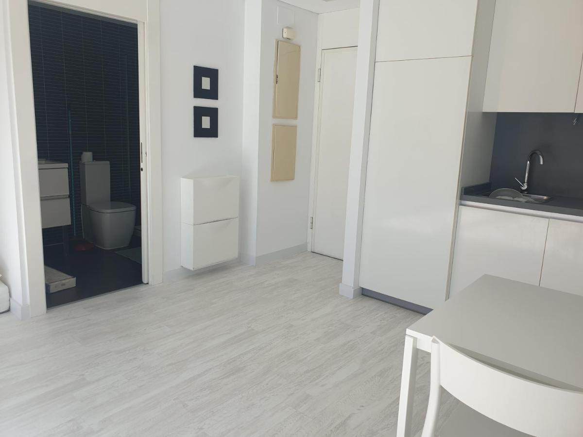 Aeropuerto Loft Poligono Lägenhet Manises Exteriör bild