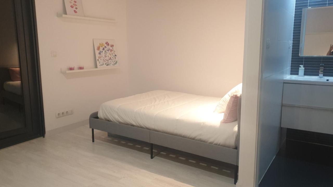 Aeropuerto Loft Poligono Lägenhet Manises Exteriör bild